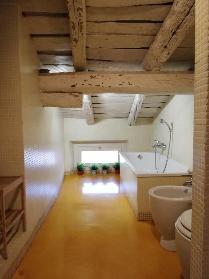 I Tre Camini Leilighet Bologna Eksteriør bilde